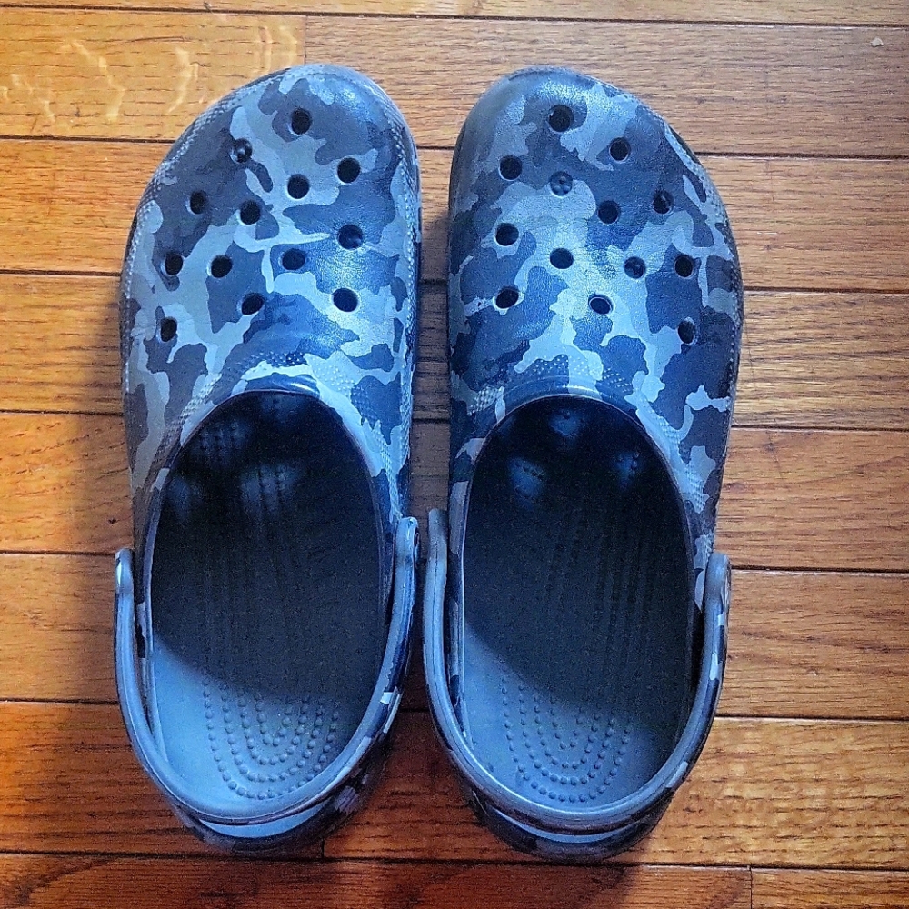 Mens Camo Crocs